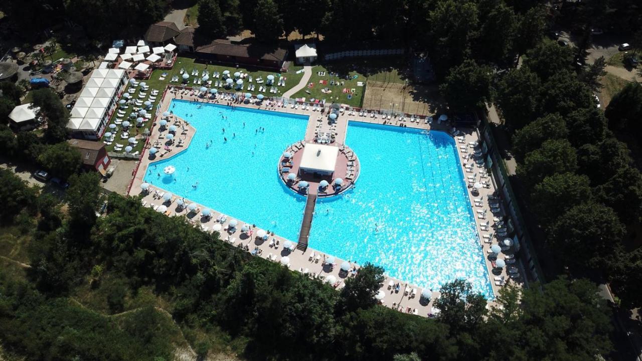 Hotel Clementi Salice Terme Exterior foto